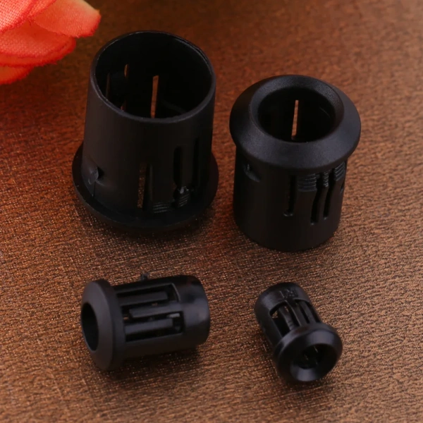 3mm 5mm 8mm 10mm LED Light Emitting Diode Holder LED Lamp Socket Diode Holder Plastic Black Clip Bezel Mount Useful